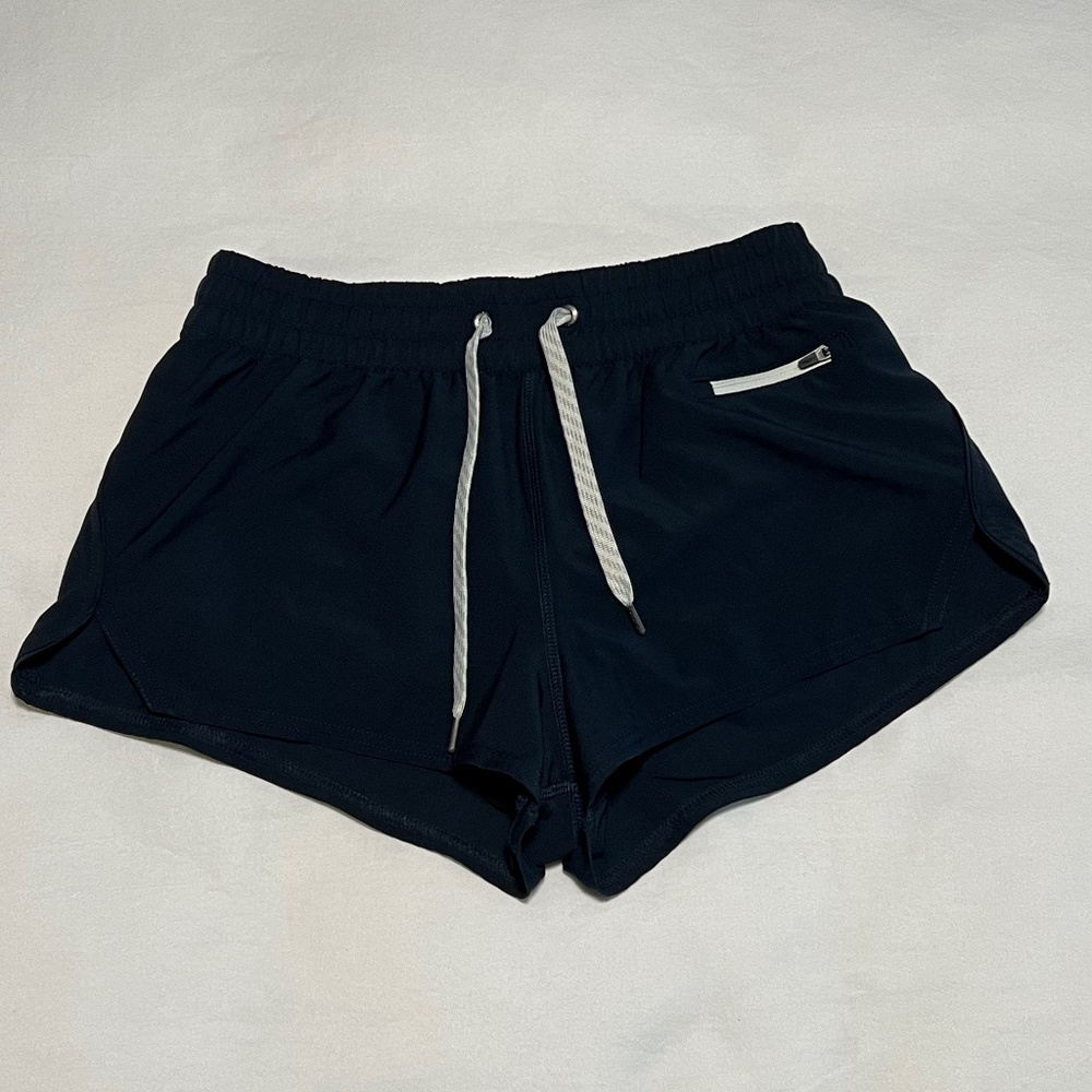 Vuori Clementine Short 2.0